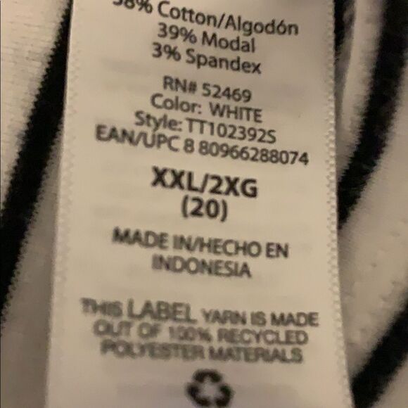 🌻 Time and Tru 3/4 Sleeve Top - Picture 6 of 7